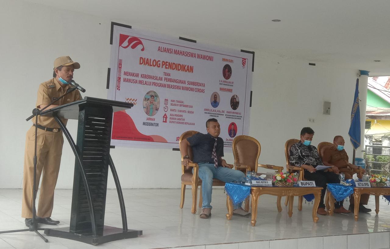 Bupati Konkep, Ir H Amrullah, MT Bersama Para Narasumber dalam Dialog Pendidikan