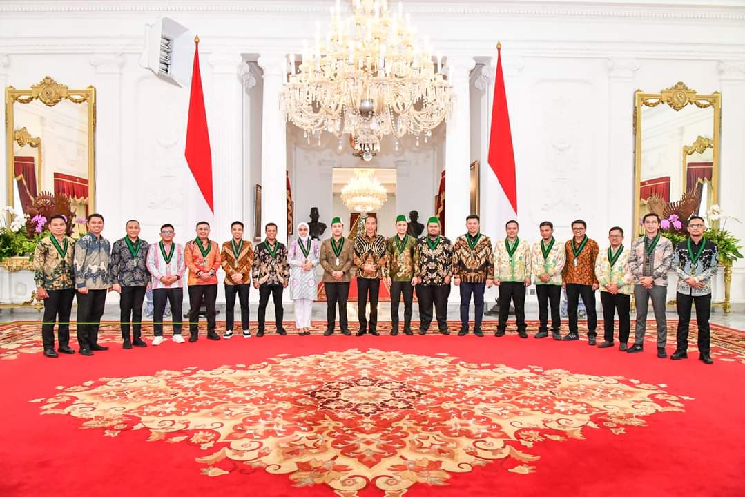 Presiden Joko Widodo Saat Menerima Kunjungan dari PB HMI di Istana Merdeka (Sumber: Setkab RI)